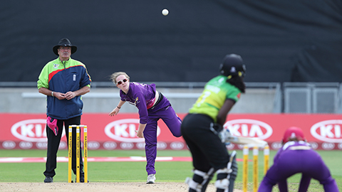 Kirstie Gordon playing cricket